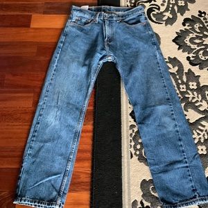 Men’s Levi’s blue jeans